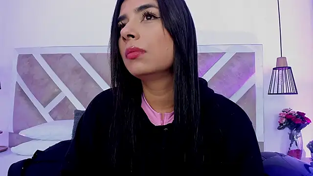 ZiaCalifa online show from June 2026 12:03:01 PM