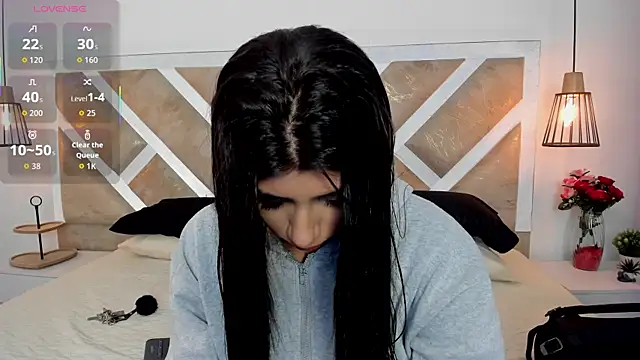 ZiaCalifa online show from June 2026 11:53:01 AM