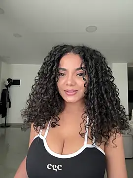 Mariecurl online show from May 2026 09:23:01 PM