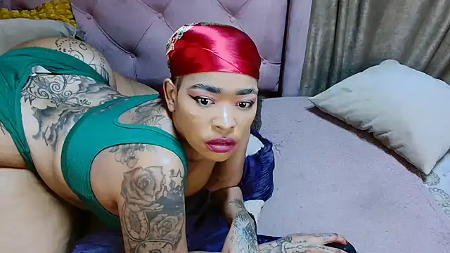 Snapshot of AFRICANGODDESSXXX chatting on November 2025 11:38:02 PM AFRICANGODDESSXXX online show from November 2025 11:38:02 PM