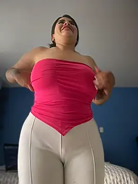 Insane Issa online show from February 2025 08:13:02 PM