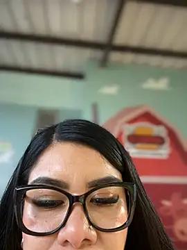 Insane Issa online show from March 2025 08:59:01 PM