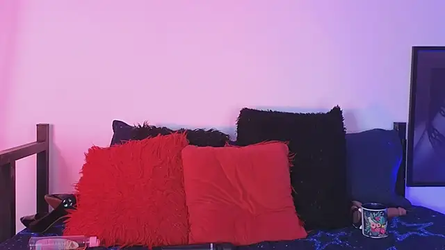 MishaKinki online show from February 2025 10:28:01 PM