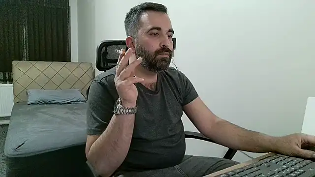 Snapshot of tgltplsr chatting on February 2026 09:19:01 PM tgltplsr online show from February 2026 09:19:01 PM