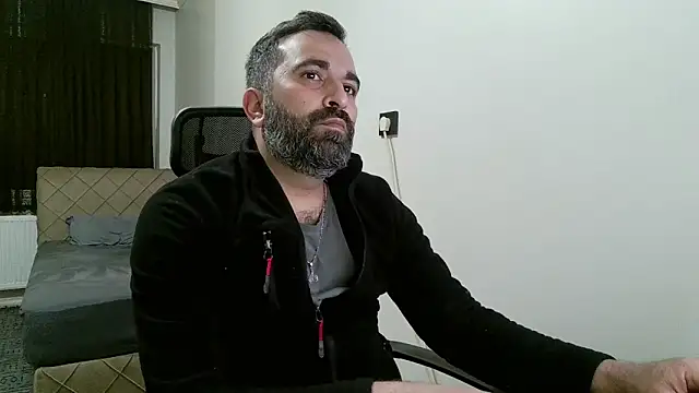 Snapshot of tgltplsr chatting on February 2026 01:48:02 AM tgltplsr online show from February 2026 01:48:02 AM