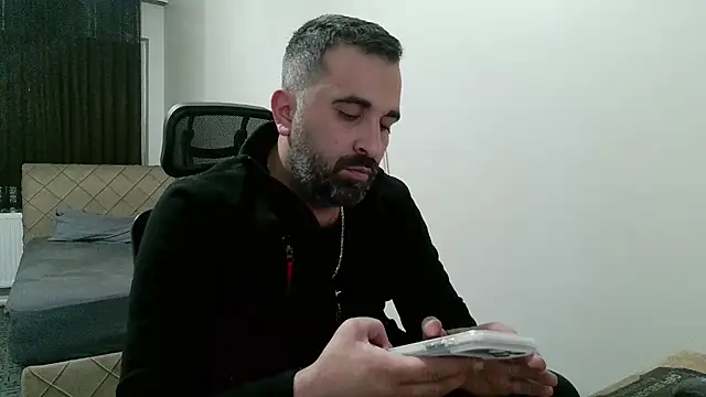 Snapshot of tgltplsr chatting on February 2026 11:47:02 PM tgltplsr online show from February 2026 11:47:02 PM