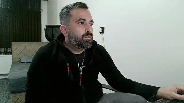 Snapshot of tgltplsr chatting on February 2026 11:28:02 PM tgltplsr online show from February 2026 11:28:02 PM