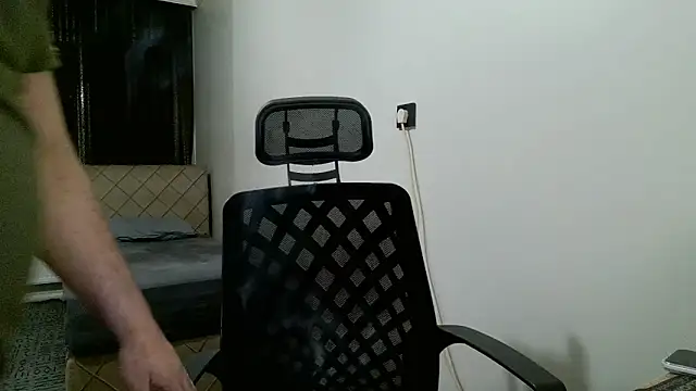 Snapshot of tgltplsr chatting on March 2026 10:01:01 PM tgltplsr online show from March 2026 10:01:01 PM