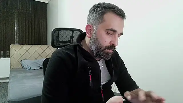 Snapshot of tgltplsr chatting on March 2026 07:50:02 PM tgltplsr online show from March 2026 07:50:02 PM