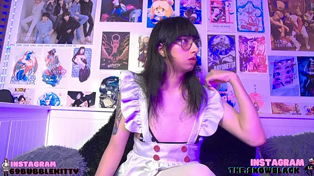 snowblack  online show from March 2025 02:44:02 PM