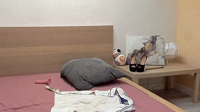 Snapshot of ZoeKhalifa chatting on September 2025 11:00:01 AM ZoeKhalifa online show from September 2025 11:00:01 AM