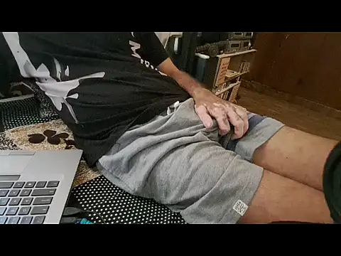 Snapshot of cocklovesboobs00077 chatting on September 2025 05:34:02 AM cocklovesboobs00077 online show from September 2025 05:34:02 AM