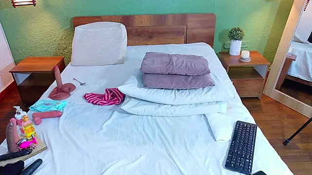 Snapshot of dannaahbrown chatting on February 2026 06:30:01 PM dannaahbrown online show from February 2026 06:30:01 PM