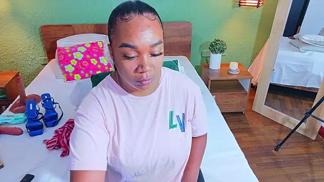 dannaahbrown online show from April 2026 01:02:02 PM