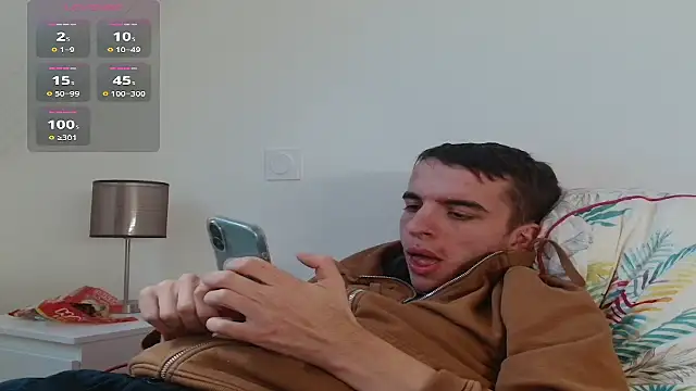 Tombgy07 online show from November 2025 02:39:02 PM