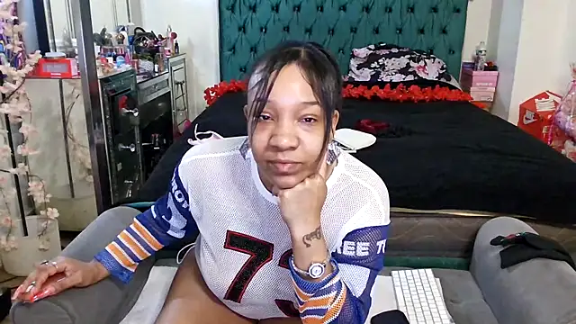 YasmineMinaj online show from February 2026 02:53:02 AM