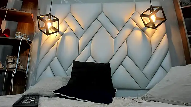 Snapshot of SakuraLee_ chatting on January 2025 07:26:01 PM SakuraLee online show from January 2025 07:26:01 PM