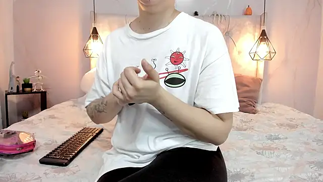 Snapshot of SakuraLee_ chatting on October 2025 01:55:01 PM SakuraLee online show from October 2025 01:55:01 PM