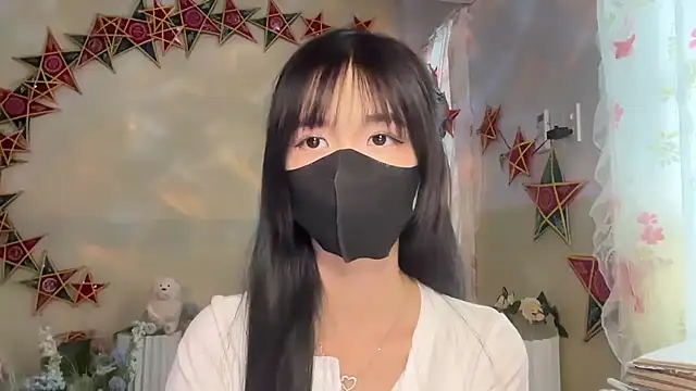 Snapshot of Your-Sunshine chatting on September 2025 05:02:02 AM Your-Sunshine online show from September 2025 05:02:02 AM