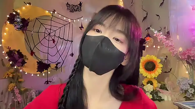 Snapshot of Your-Sunshine chatting on October 2025 03:57:02 PM Your-Sunshine online show from October 2025 03:57:02 PM