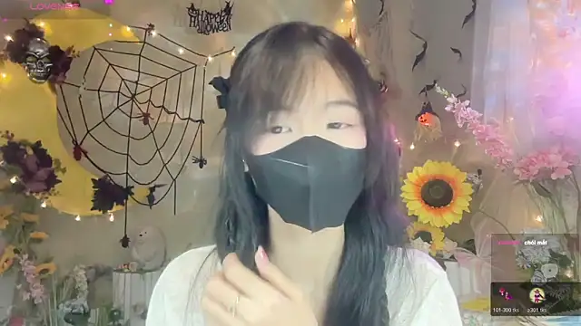 Snapshot of Your-Sunshine chatting on October 2025 03:47:02 PM Your-Sunshine online show from October 2025 03:47:02 PM