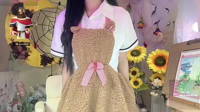 Snapshot of Your-Sunshine chatting on November 2025 04:39:02 PM Your-Sunshine online show from November 2025 04:39:02 PM