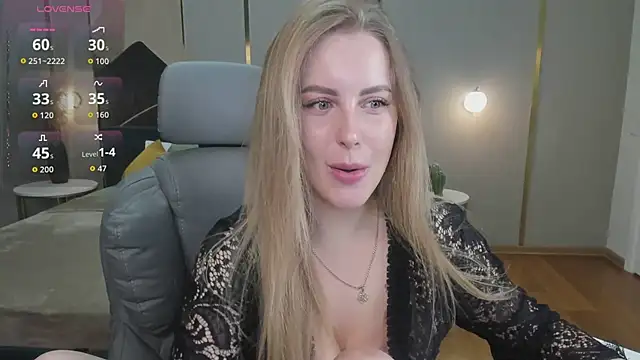 Snapshot of anita_blairr chatting on February 2026 01:13:01 AM anita blairr online show from February 2026 01:13:01 AM