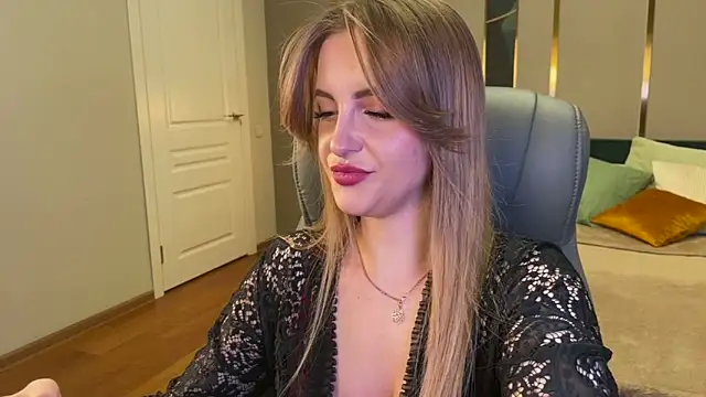 Snapshot of anita_blairr chatting on April 2026 01:14:02 AM anita blairr online show from April 2026 01:14:02 AM