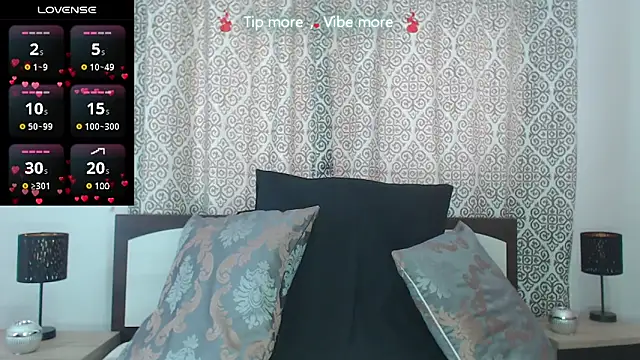 Snapshot of MissMilla chatting on February 2025 09:22:01 AM MissMilla online show from February 2025 09:22:01 AM