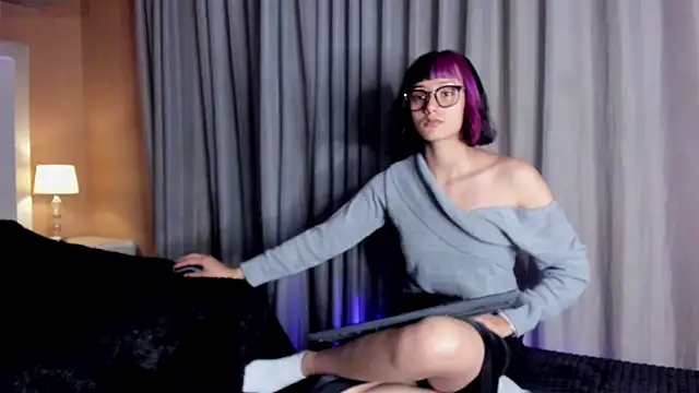 tati cardenas online show from March 2025 03:24:01 AM