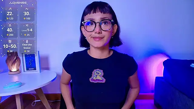 tati cardenas online show from June 2026 04:15:01 AM