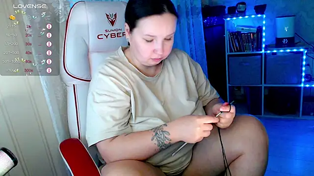 RaideneiX online show from October 2025 02:24:01 AM