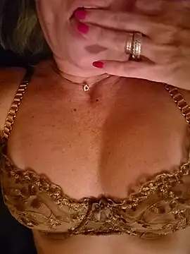 Snapshot of madame_tesuda0 chatting on July 2026 10:34:02 PM madame tesuda0 online show from July 2026 10:34:02 PM