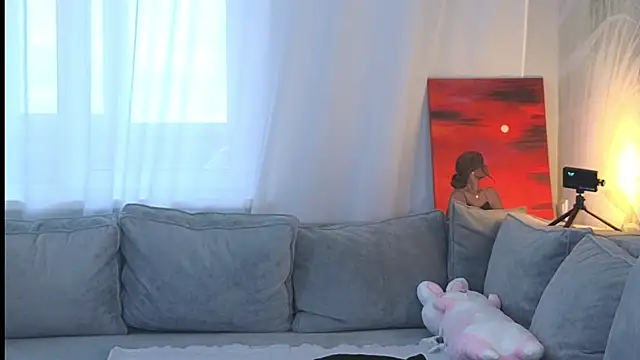 lily  foster online show from January 2025 06:11:01 AM