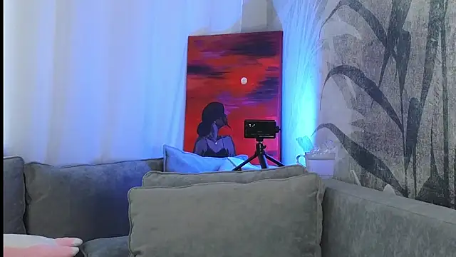 lily  foster online show from February 2025 08:08:01 AM