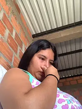 moncerrat luna online show from January 2025 04:13:02 PM