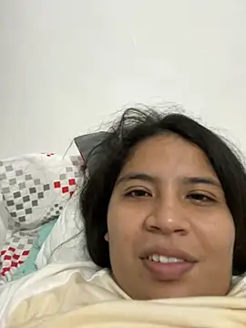 moncerrat luna online show from February 2025 10:03:02 PM