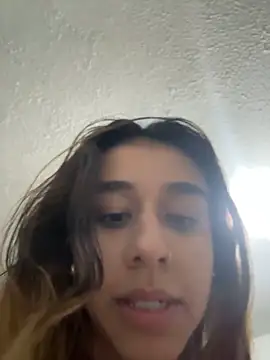 Snapshot of Emiily_Scott1 chatting on December 2024 03:58:01 AM Emiily Scott1 online show from December 2024 03:58:01 AM