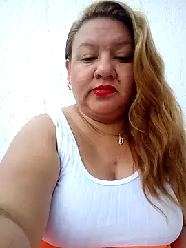 Snapshot of HORNY_MATURE25 chatting on January 2025 09:57:01 PM HORNY MATURE25 online show from January 2025 09:57:01 PM
