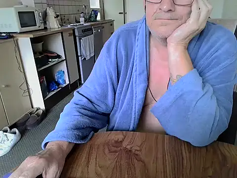 daddyflash online show from September 2025 09:00:01 AM