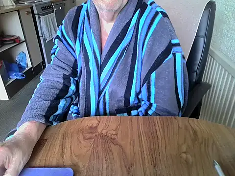 daddyflash online show from June 2026 08:24:02 AM