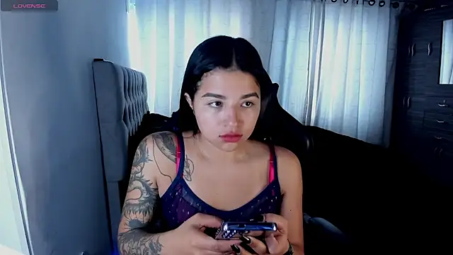 aliice walker  online show from February 2026 03:06:02 PM