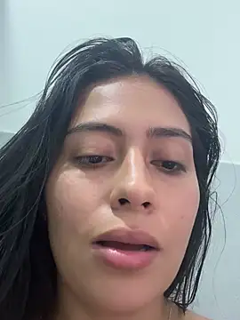 Snapshot of Sophie__Foxxx chatting on January 2025 06:57:02 PM Sophie Foxxx online show from January 2025 06:57:02 PM