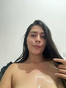 Snapshot of Sophie__Foxxx chatting on January 2025 11:40:01 PM Sophie Foxxx online show from January 2025 11:40:01 PM