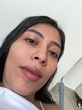 Snapshot of Sophie__Foxxx chatting on February 2025 12:38:02 PM Sophie Foxxx online show from February 2025 12:38:02 PM