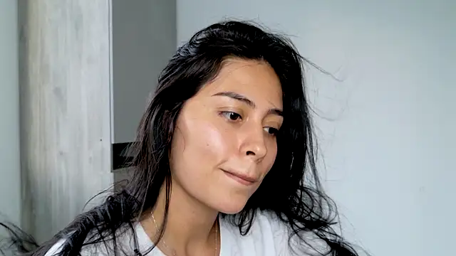 Snapshot of Sophie__Foxxx chatting on February 2025 09:54:01 PM Sophie Foxxx online show from February 2025 09:54:01 PM