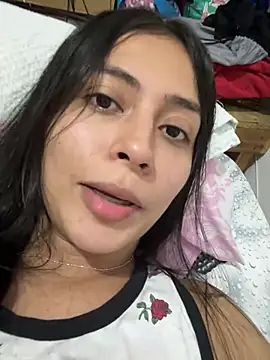 Snapshot of Sophie__Foxxx chatting on February 2025 07:03:01 PM Sophie Foxxx online show from February 2025 07:03:01 PM