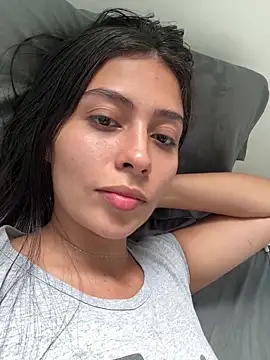 Snapshot of Sophie__Foxxx chatting on March 2025 05:50:02 PM Sophie Foxxx online show from March 2025 05:50:02 PM