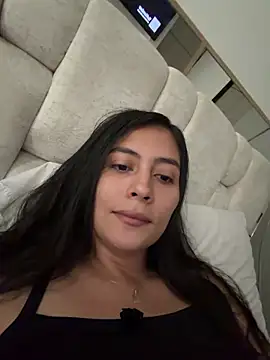 Snapshot of Sophie__Foxxx chatting on February 2026 12:32:02 PM Sophie Foxxx online show from February 2026 12:32:02 PM