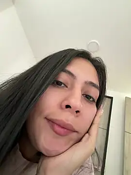 Snapshot of Sophie__Foxxx chatting on February 2026 04:40:01 PM Sophie Foxxx online show from February 2026 04:40:01 PM